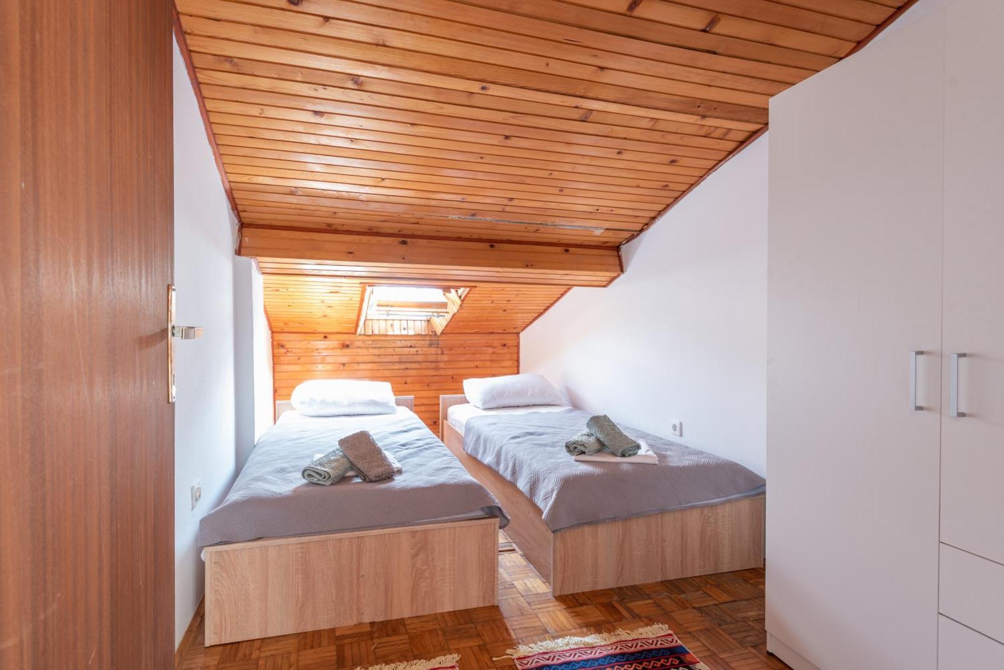 Apartmani Dora Duboka Kültér fotó